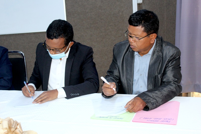 ECOLE NORMALE SUPERIEURE